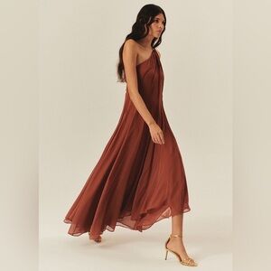 Exquise Ethereal Paislee One-Shoulder Chiffon Maxi